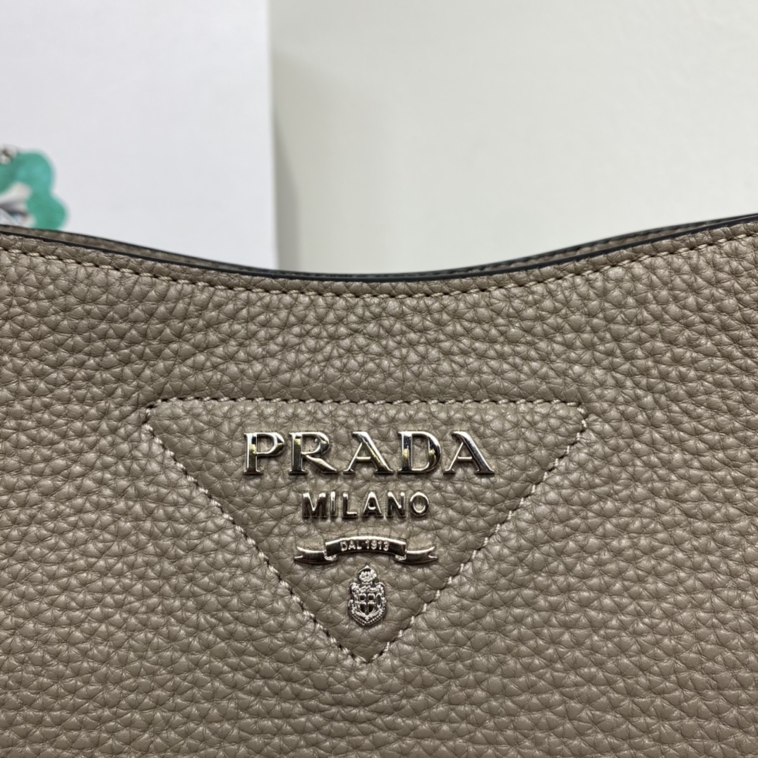 Prada Leather Shoulder Bag Handbag Tote Grey 1BH191